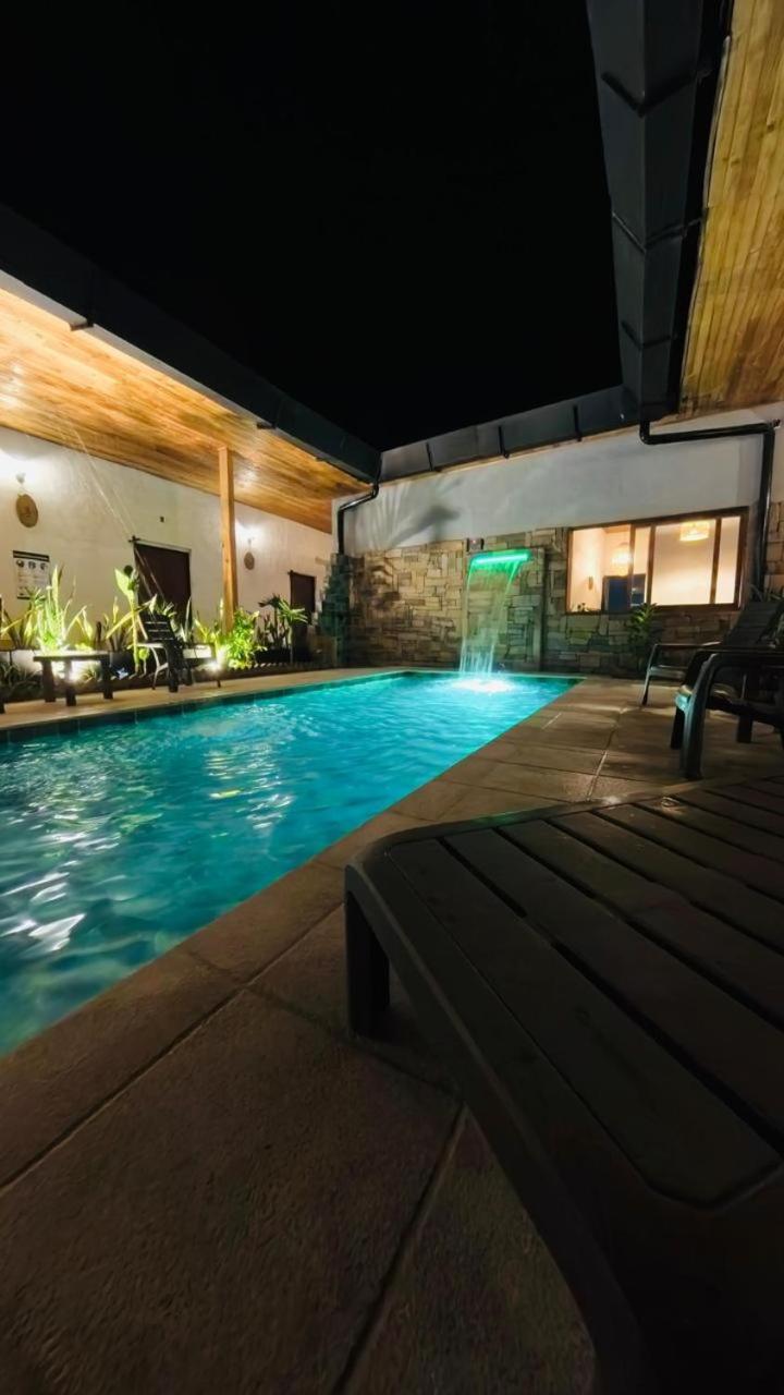 Hotel Alcazar Real Utica Екстериор снимка